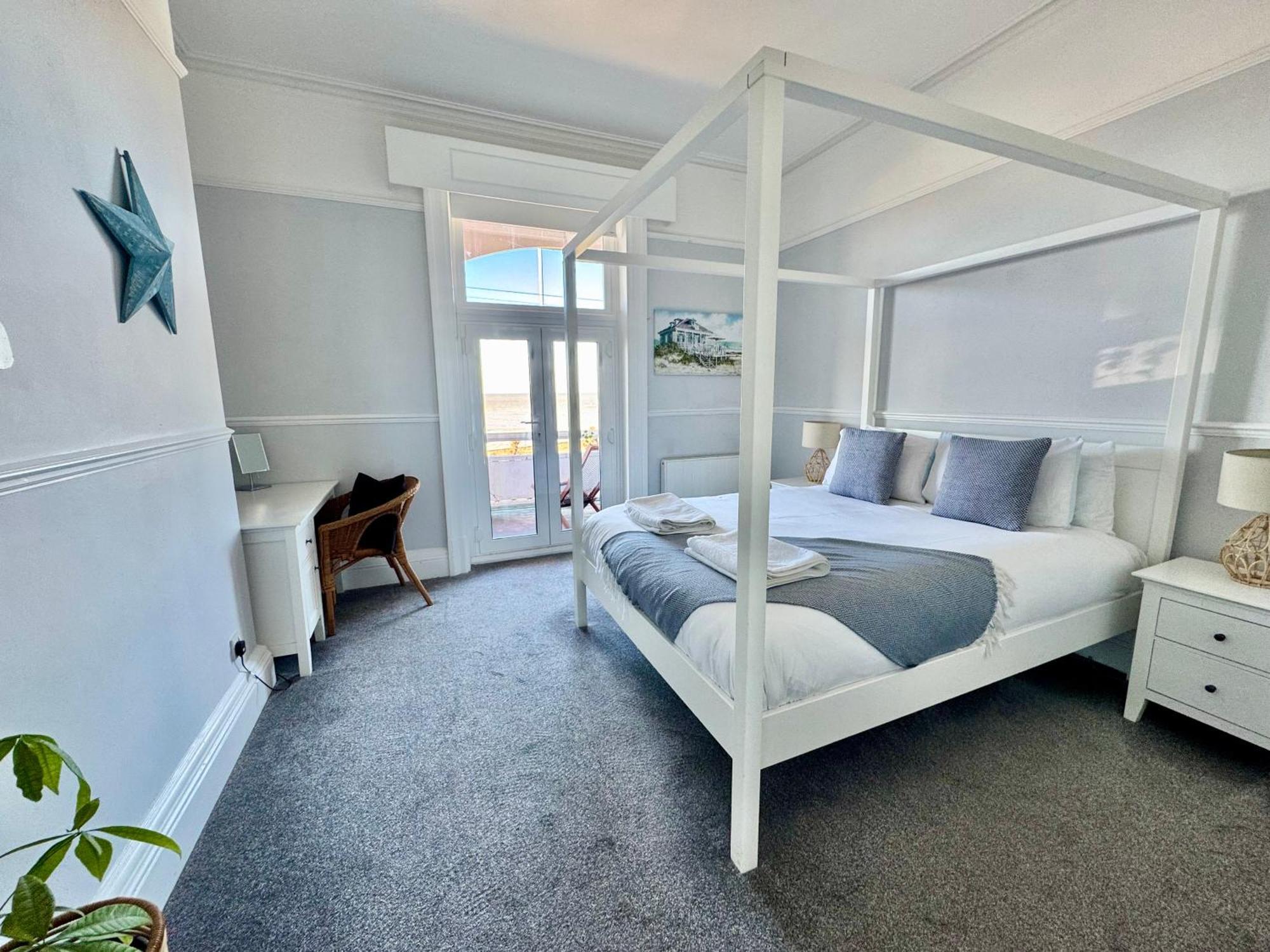 Apartament A View Of The Bay- Panoramic Sea Views- Sleeps 4 Westgate-on-Sea Zewnętrze zdjęcie